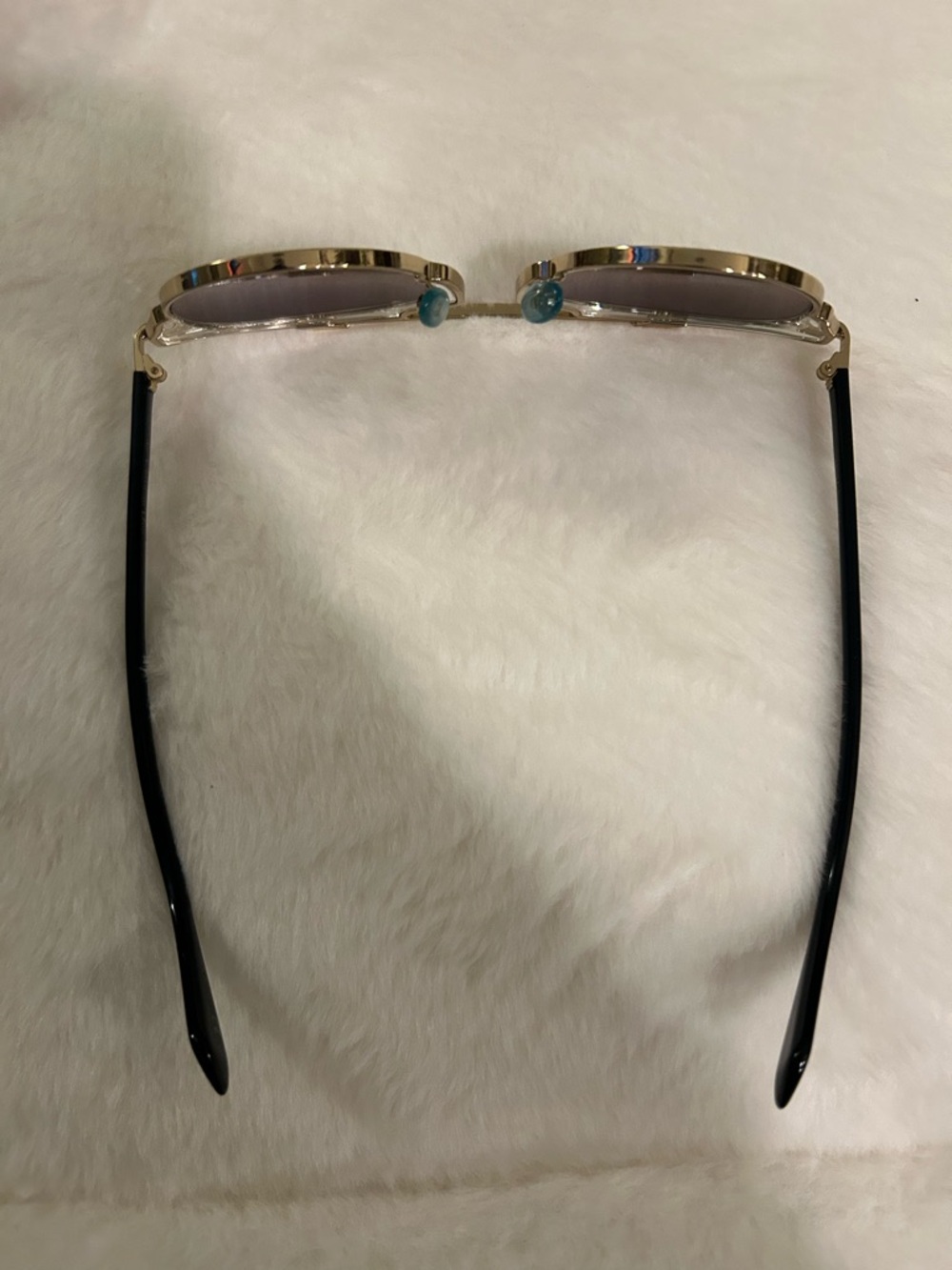 Dior White Packaging Box with Gold Wire Label - Picture 13 of 13